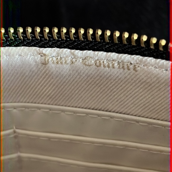 Juicy Couture | Black Wristlet Clutch | OS | NWT | Gold Crown Metal Emblem - Picture 6 of 8